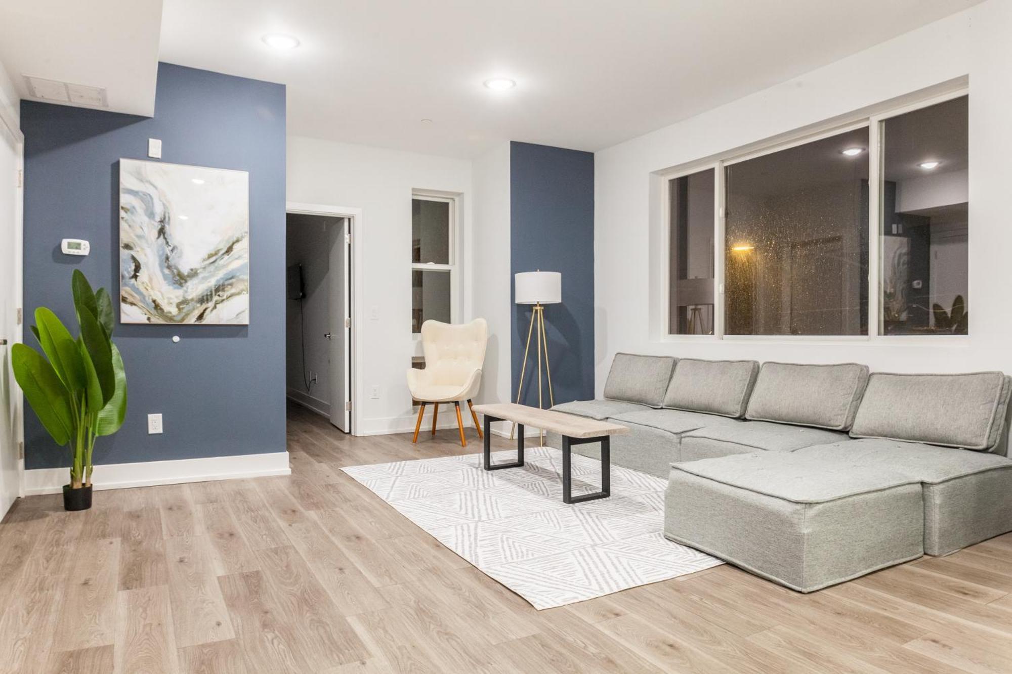 Sleek 2bed2bath Wi-fi-templeuwdparking Apartment *
